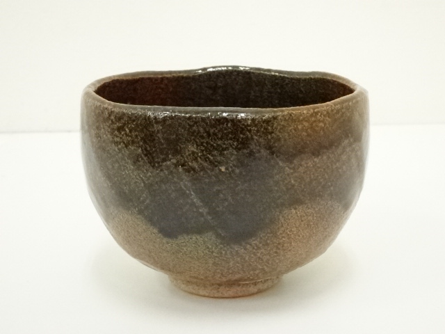 道具 ] - 道具 大樋焼 松雲窯 泉富美（三代 泉喜仙）造 飴釉茶碗（共箱